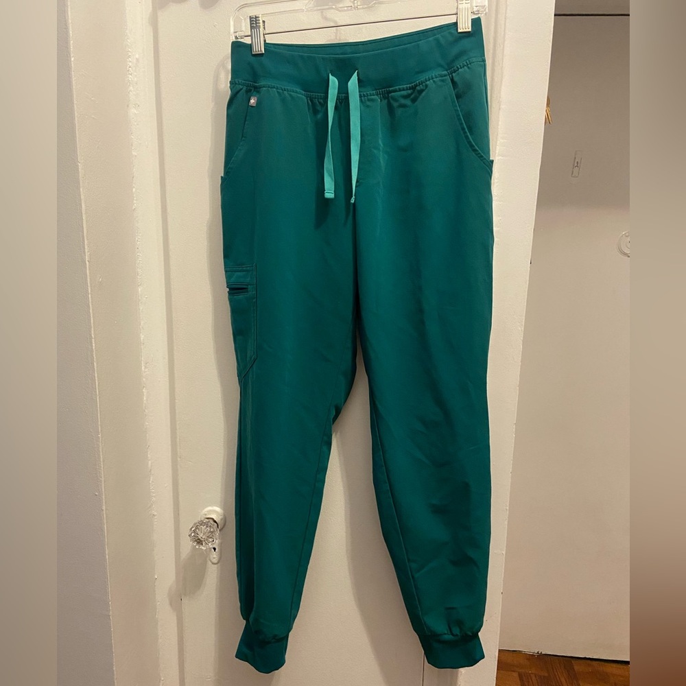 Figs Zamora Jogger Scrub Pants